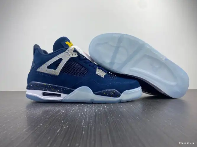 One Kick Michigan Jordan 4 Retro Air AJ4-1036660 (PE) 0624